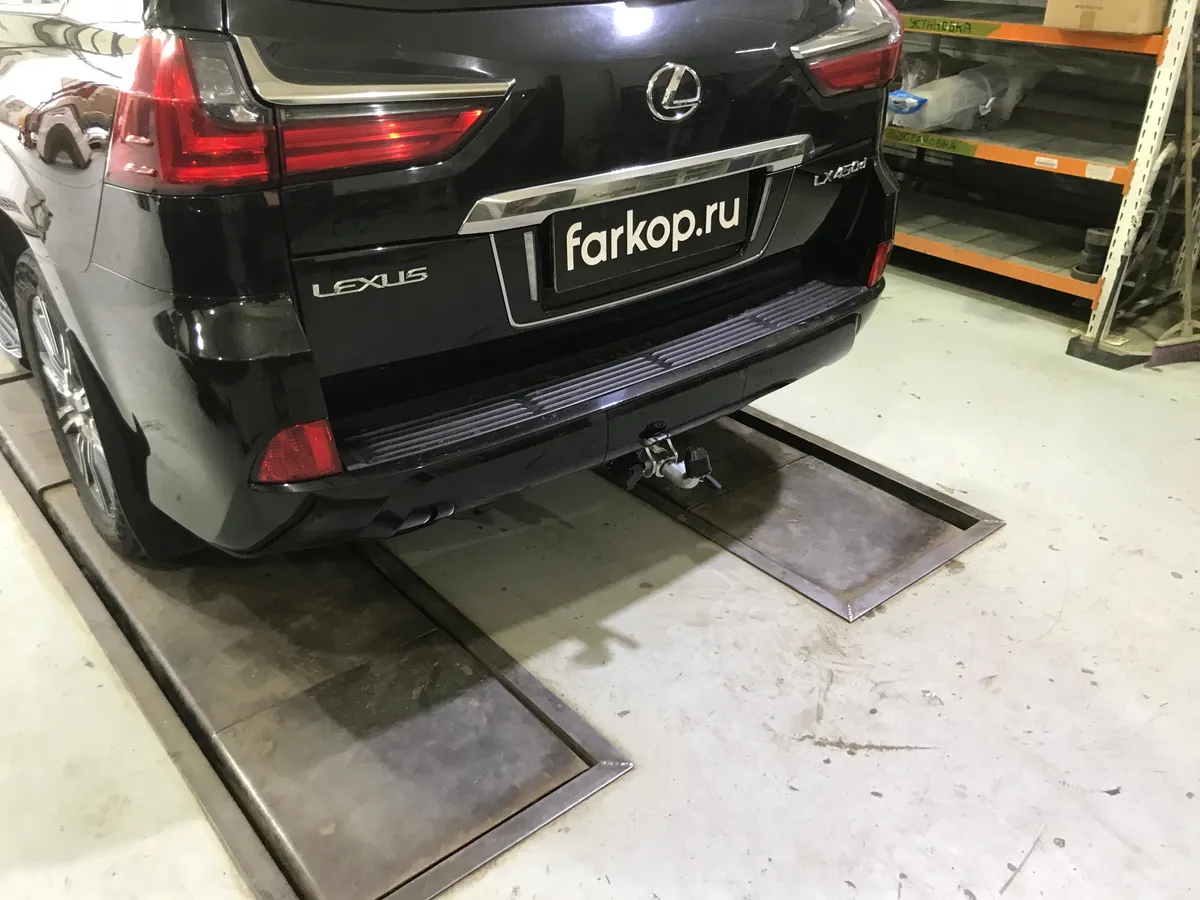 Фаркоп Galia для Lexus LX 2008-2021 T070C в Казань