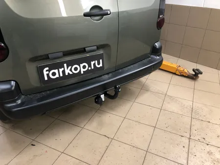 Фаркоп Oris для Peugeot Partner 2008-, (L1, L2) 2556-A в Казань