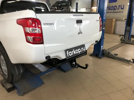 Фаркоп Лидер плюс для Mitsubishi L200 2015- Арт. M117-A M117-A в Казань