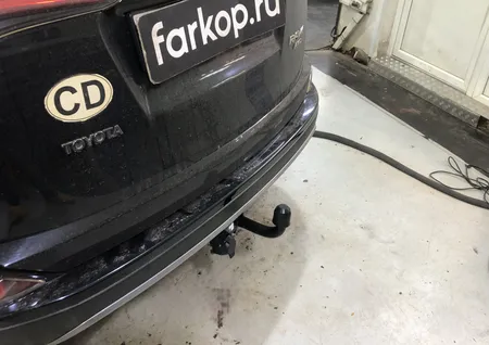 Фаркоп Berg для Toyota RAV4 2013-2019 Арт. F.5711.001 F.5711.001 в Казань