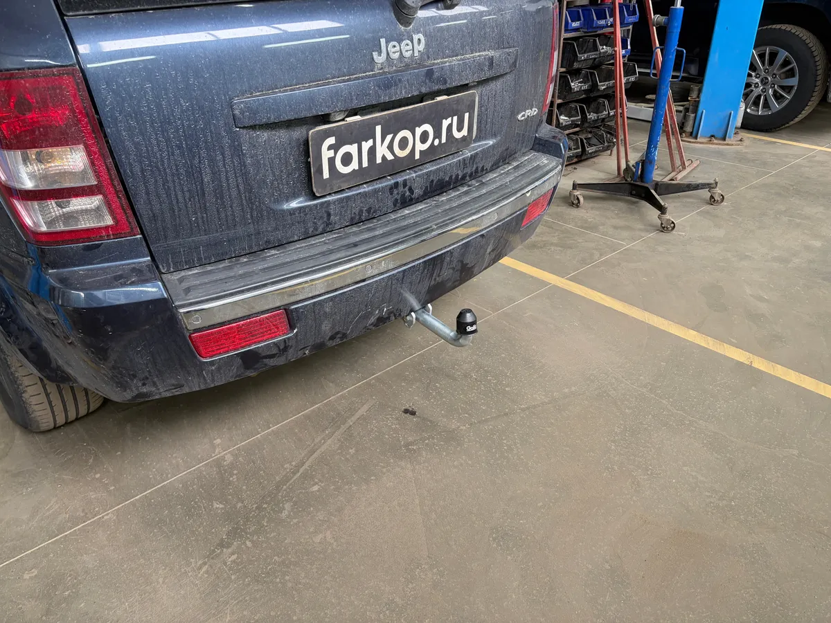 Фаркоп Galia для Jeep Grand Cherokee 2005-2010 J006A в Казань