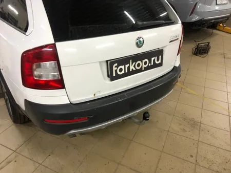 Фаркоп Galia для Skoda Octavia (лифтбек, универсал, вкл. Scout) 2005-2013 S086A в Казань