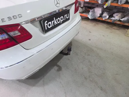 Фаркоп Steinhof для Mercedes E-class (седан) 2009-2016 Арт. M-118 M-118 в Казань