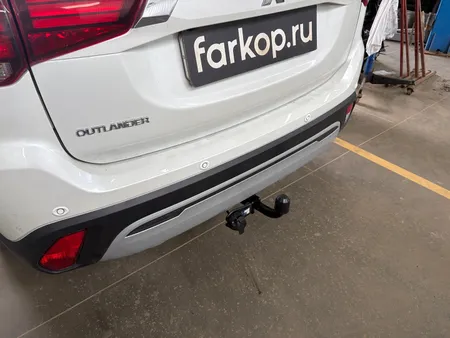 Фаркоп Berg для Mitsubishi Outlander 2012-2022 Арт. F.4013.001 F.4013.001 в Казань