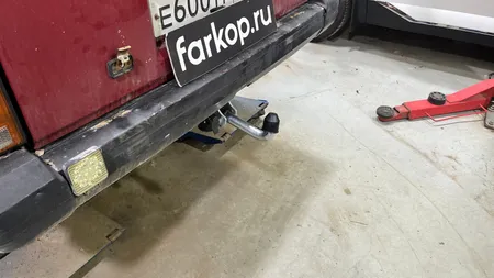 Фаркоп Galia для Jeep Cherokee 1997-2001 J005A в Казань