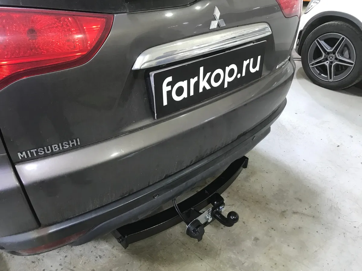 Фаркоп Лидер Плюс для Mitsubishi Pajero Sport 2008-2016 M115-FC в Казань Фаркоп Лидер Плюс для Mitsubishi Pajero Sport 2008-2016 M115-FC в Казань