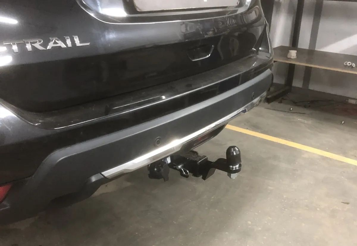 Фаркоп Berg для Nissan X-Trail 2015-2022  F.4113.001 в Казань