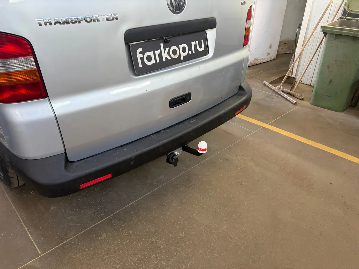 Фаркоп Трейлер для Volkswagen Transporter 2003-2015 9181 в Казань Фаркоп Трейлер для Volkswagen Transporter 2003-2015 9181 в Казань