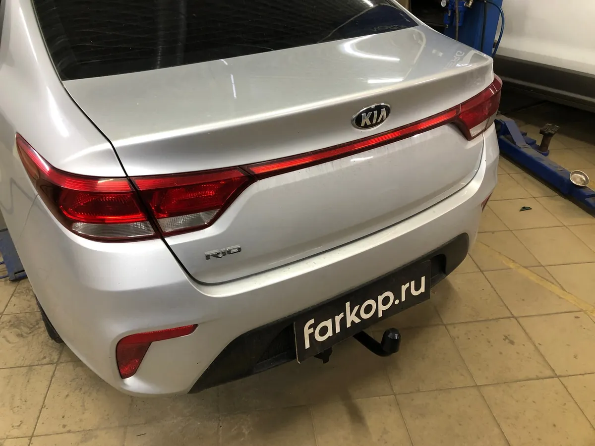 Фаркоп Berg для Kia Rio 2017-2020 F.2311.001 в Казань