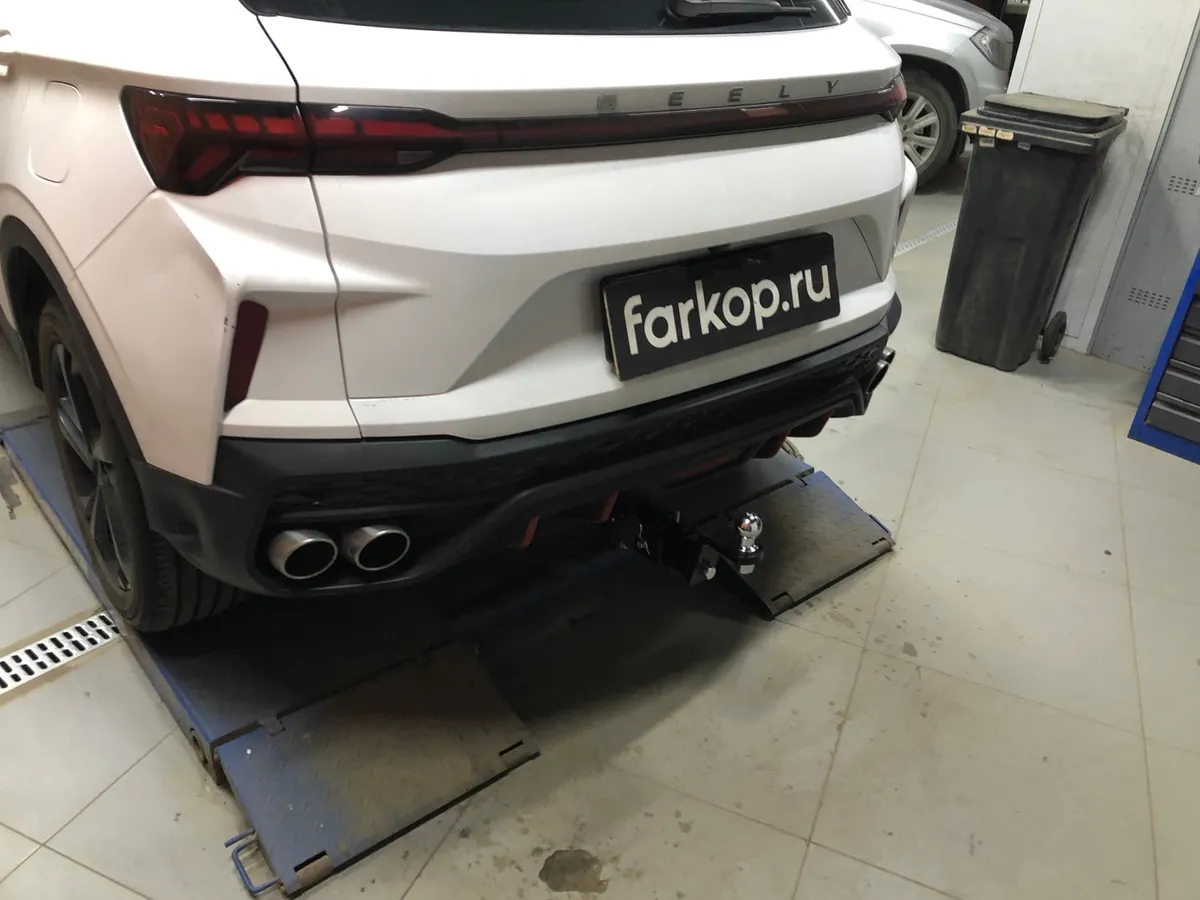 Фаркоп TowRus для Geely Coolray 2020- 299413 в Казань Фаркоп TowRus для Geely Coolray 2020- 299413 в Казань