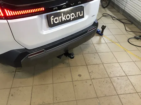 Фаркоп TowRus для Toyota RAV4 2025- 229420 в Казань