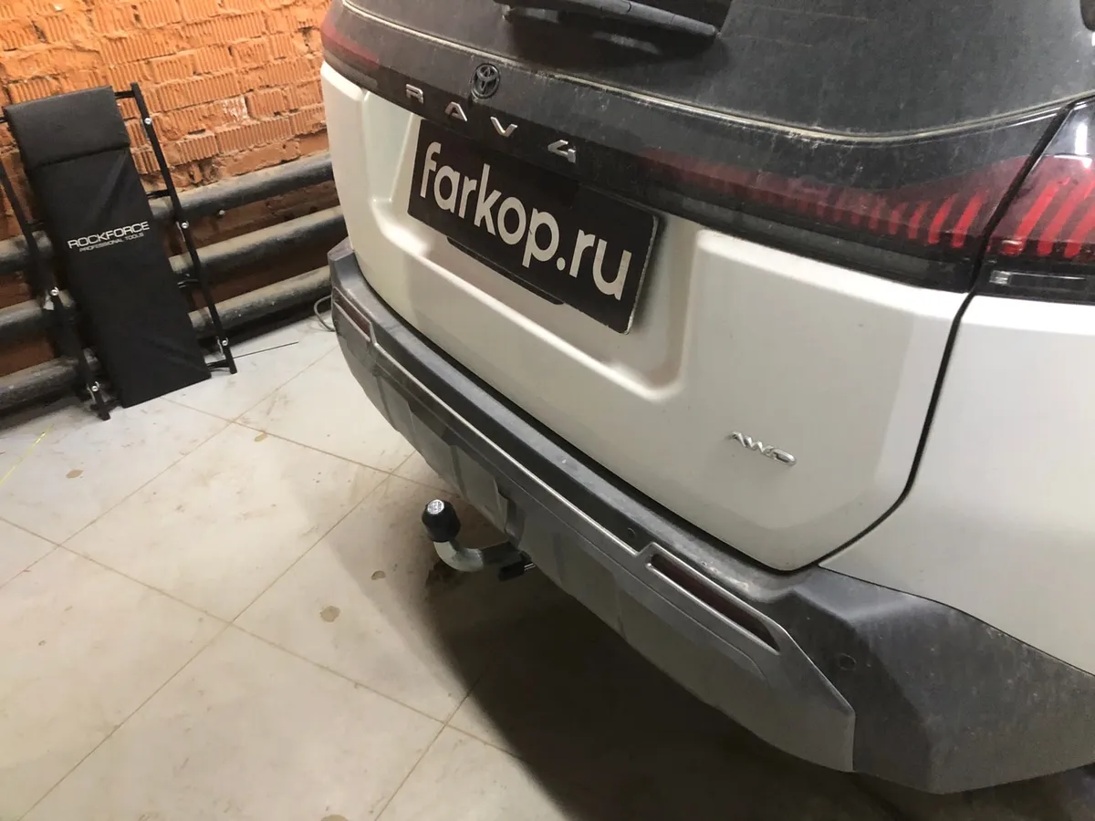 Фаркоп Galia для Toyota RAV4 2025- T072C в Казань